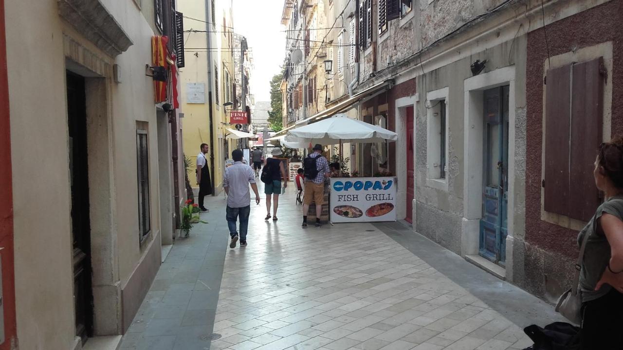 Pula Center Old Town Apartments And Rooms 外观 照片